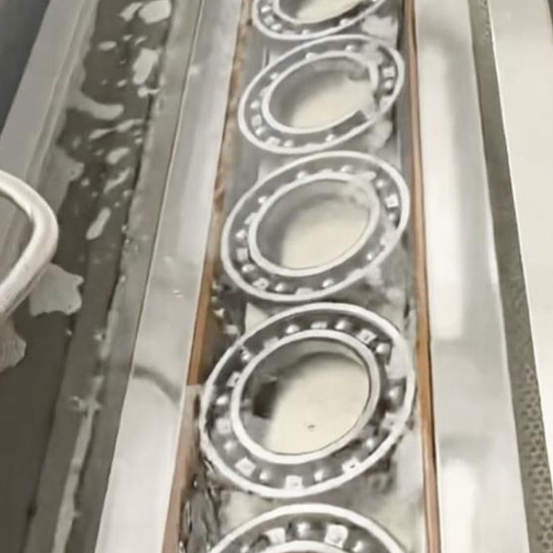 bearing-quality-control-Ultrasonic cleaning 7.bearing Ultrasonic cleaning